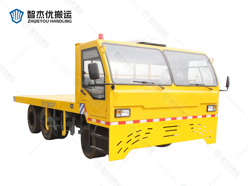電動四輪平板車 載重力強，封閉駕駛